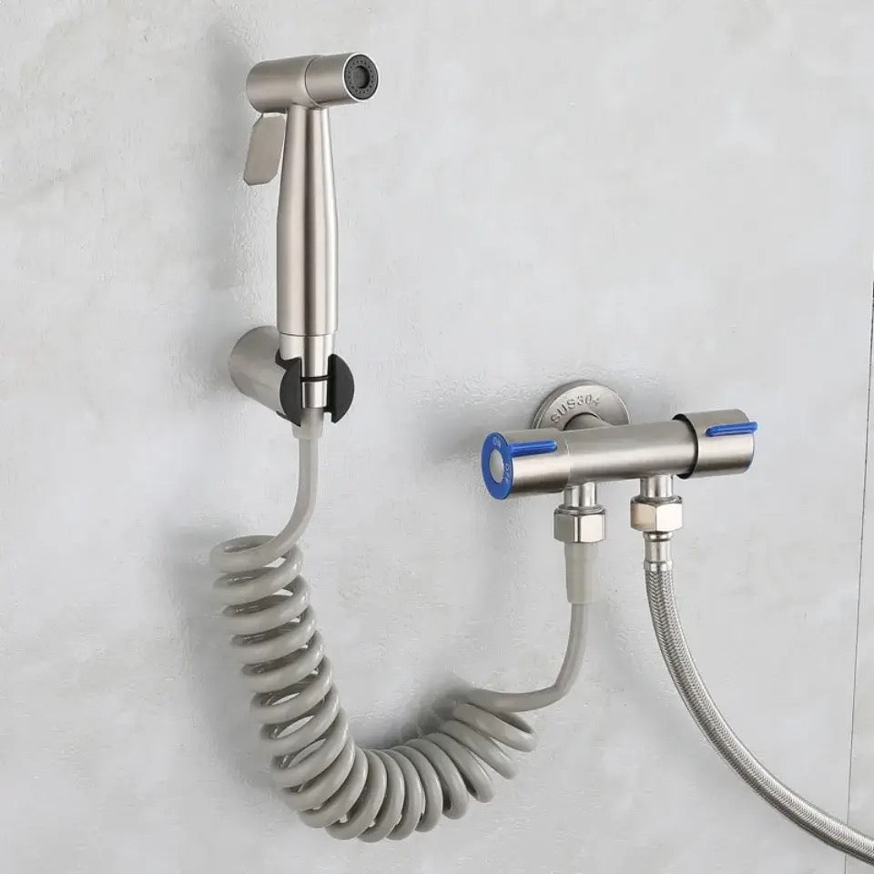 PISTOLA ROCIADORA PARA EL BAÑO